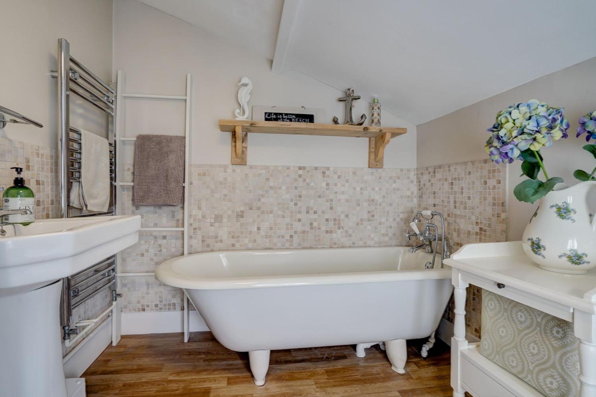April Cottage By Winterton Cottages ภายนอก รูปภาพ